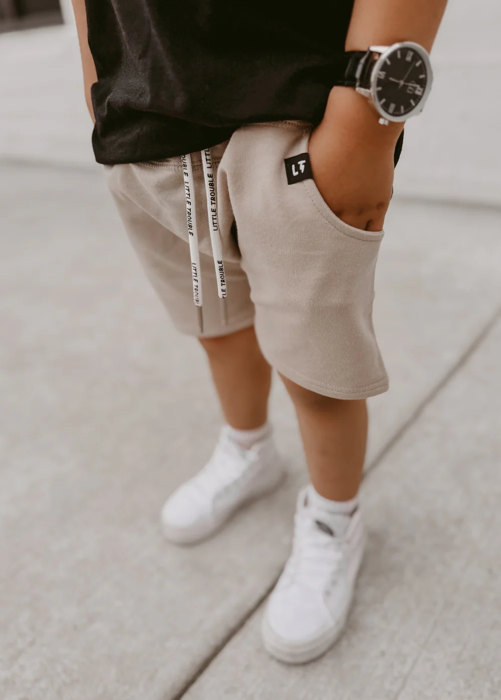 Everyday Shorts - Beige - Image 4