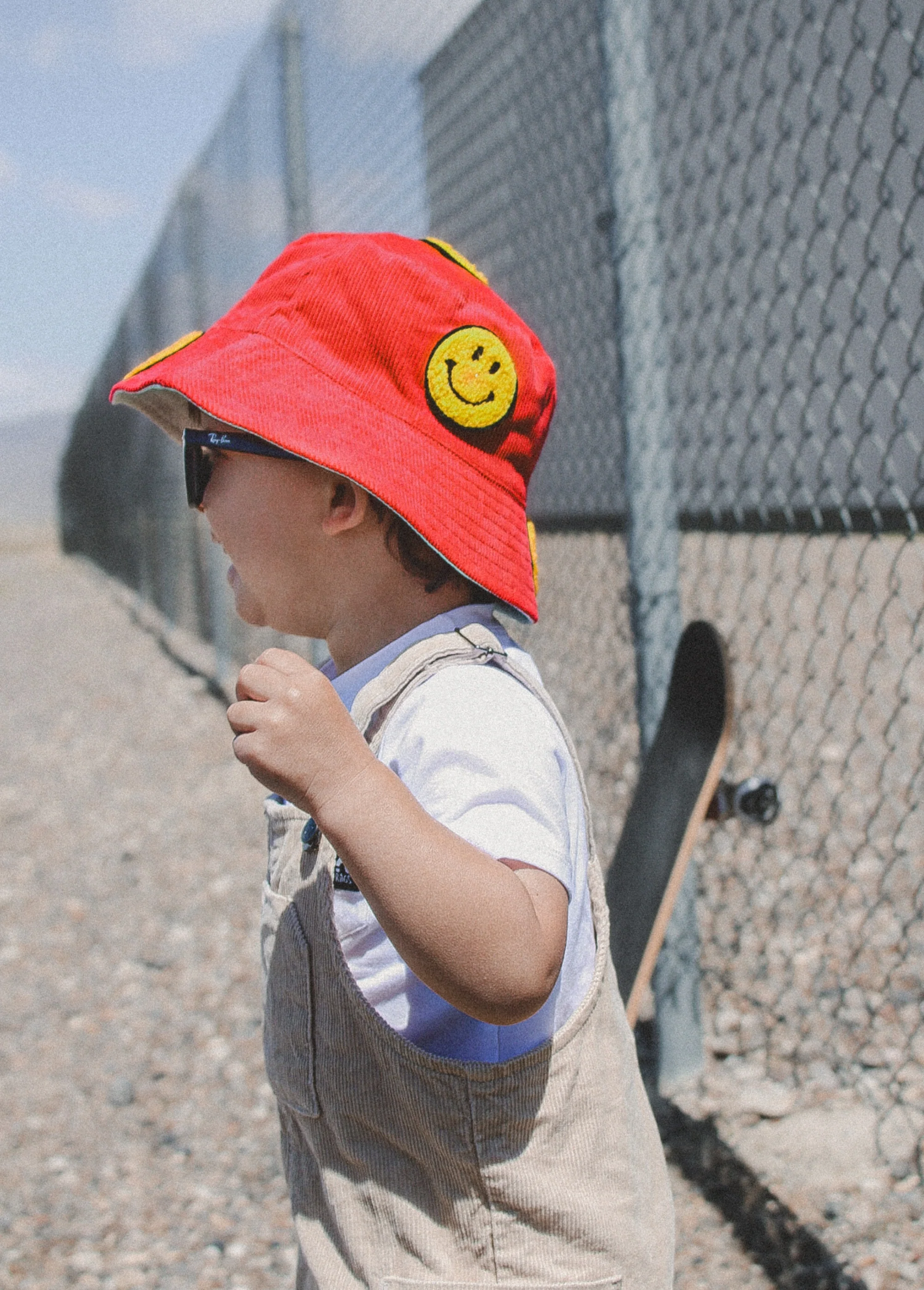 Smiley Bucket Hat Red - Image 4